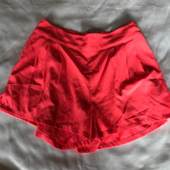 American Eagle Neon Pink Skort - Picture 1 of 3